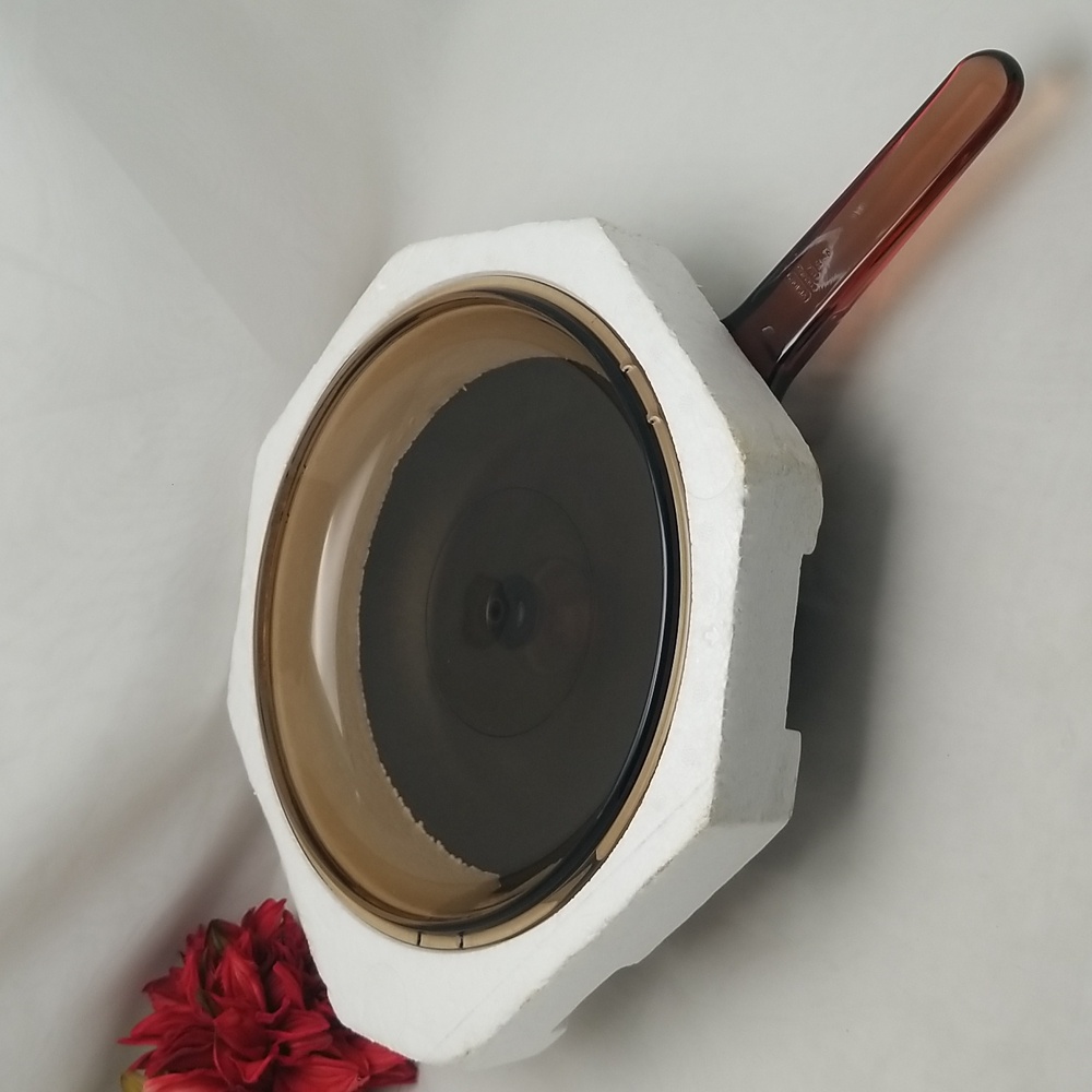 Large Corning Vision Non Stick Frying Pan With Pyrex Lid - Picture 14 of 16